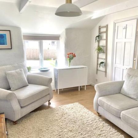 Idyllic Cornish Cottage, Superking Bed, Private Garden Dogs Welcome Truro Exterior photo