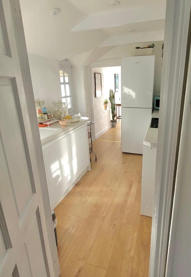 Idyllic Cornish Cottage, Superking Bed, Private Garden Dogs Welcome Truro Exterior photo