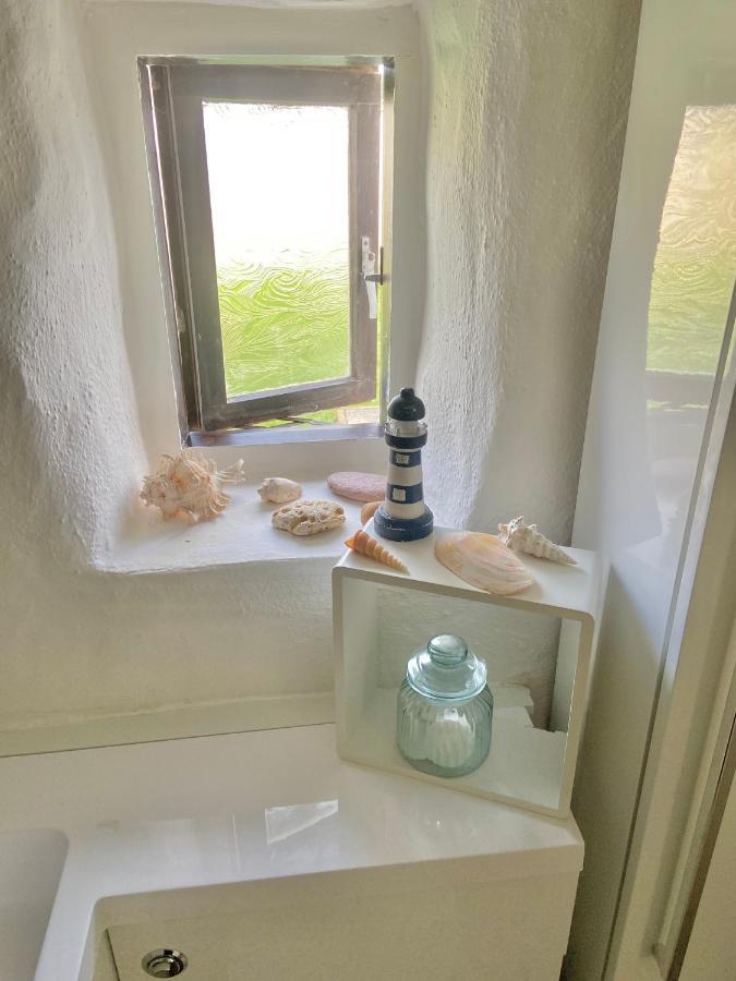 Idyllic Cornish Cottage, Superking Bed, Private Garden Dogs Welcome Truro Exterior photo