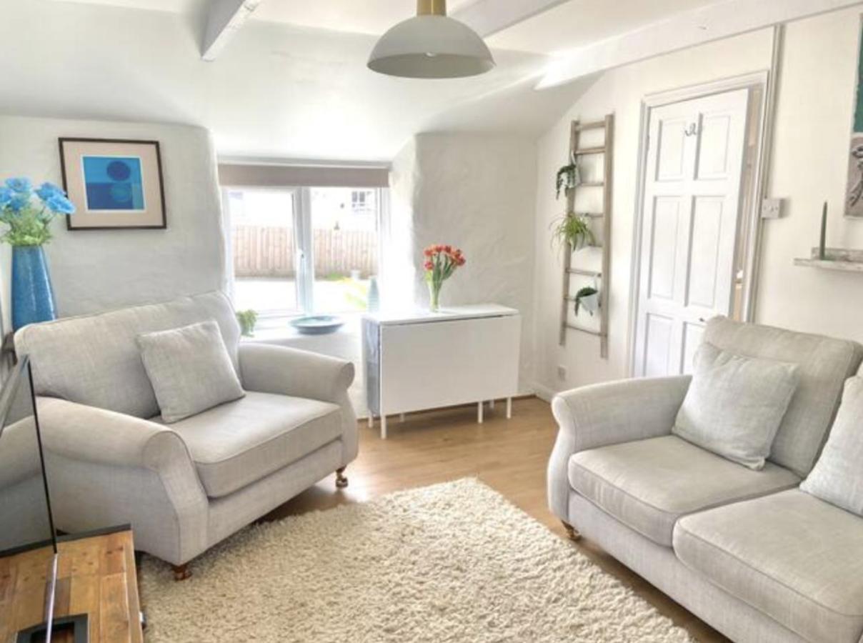 Idyllic Cornish Cottage, Superking Bed, Private Garden Dogs Welcome Truro Exterior photo